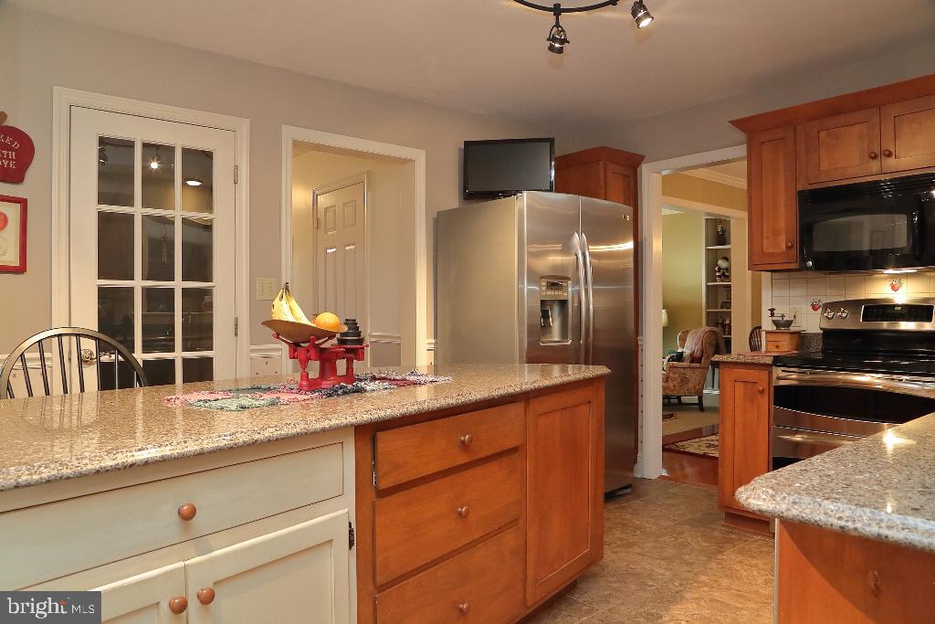 PINE HILL ESTATES - Residential