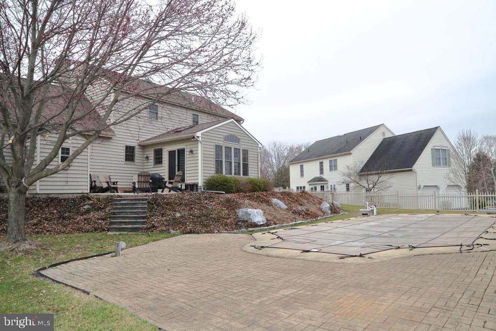 PINE HILL ESTATES - Residential