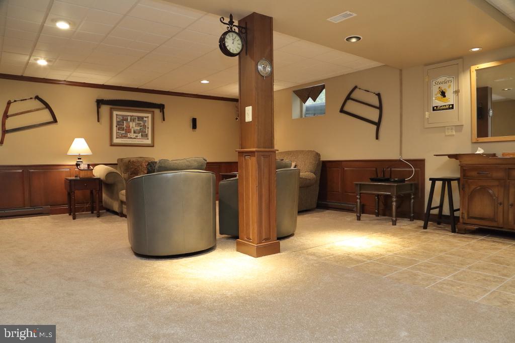 PINE HILL ESTATES - Residential