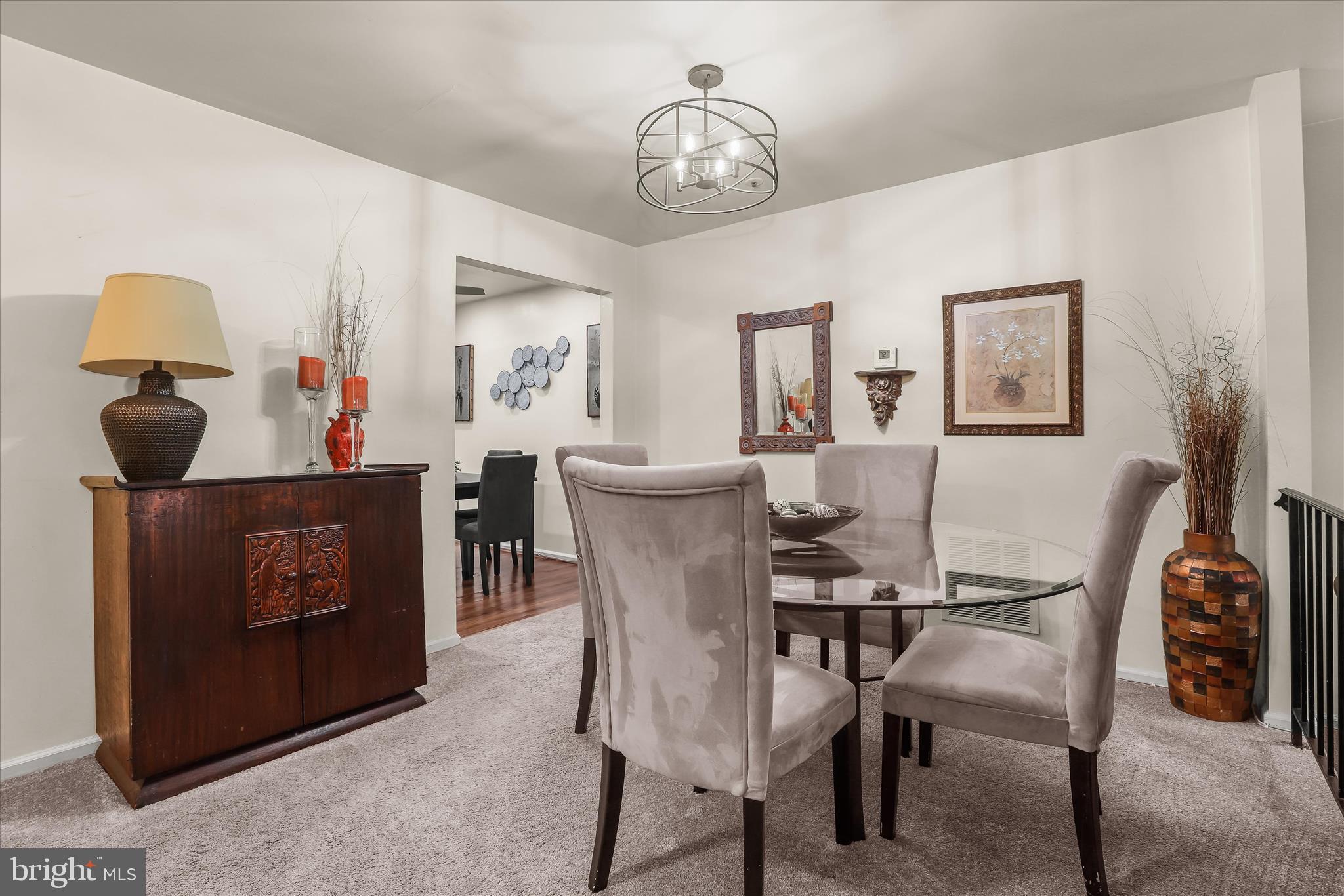 LAUREL LAKES - Residential