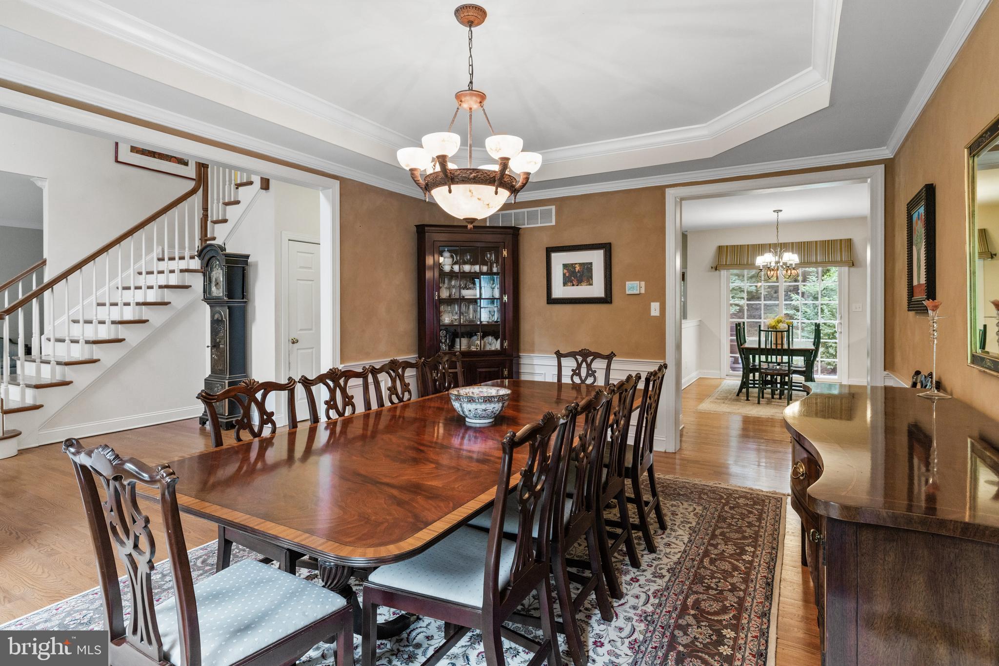 MEADOWBROOK - Residential