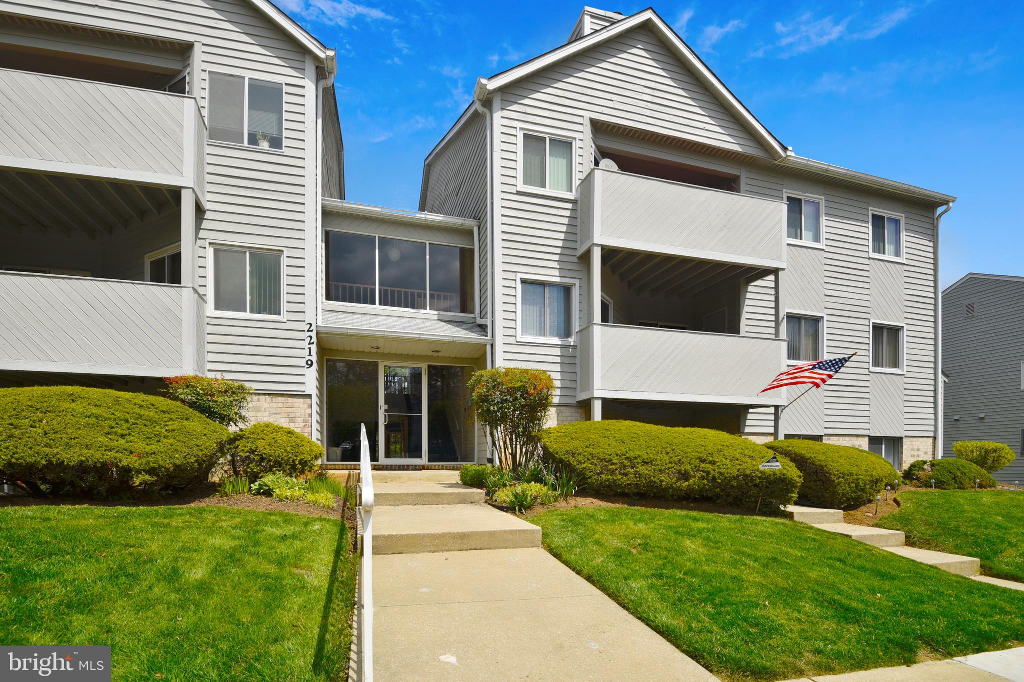 SATYR GREEN - Residential