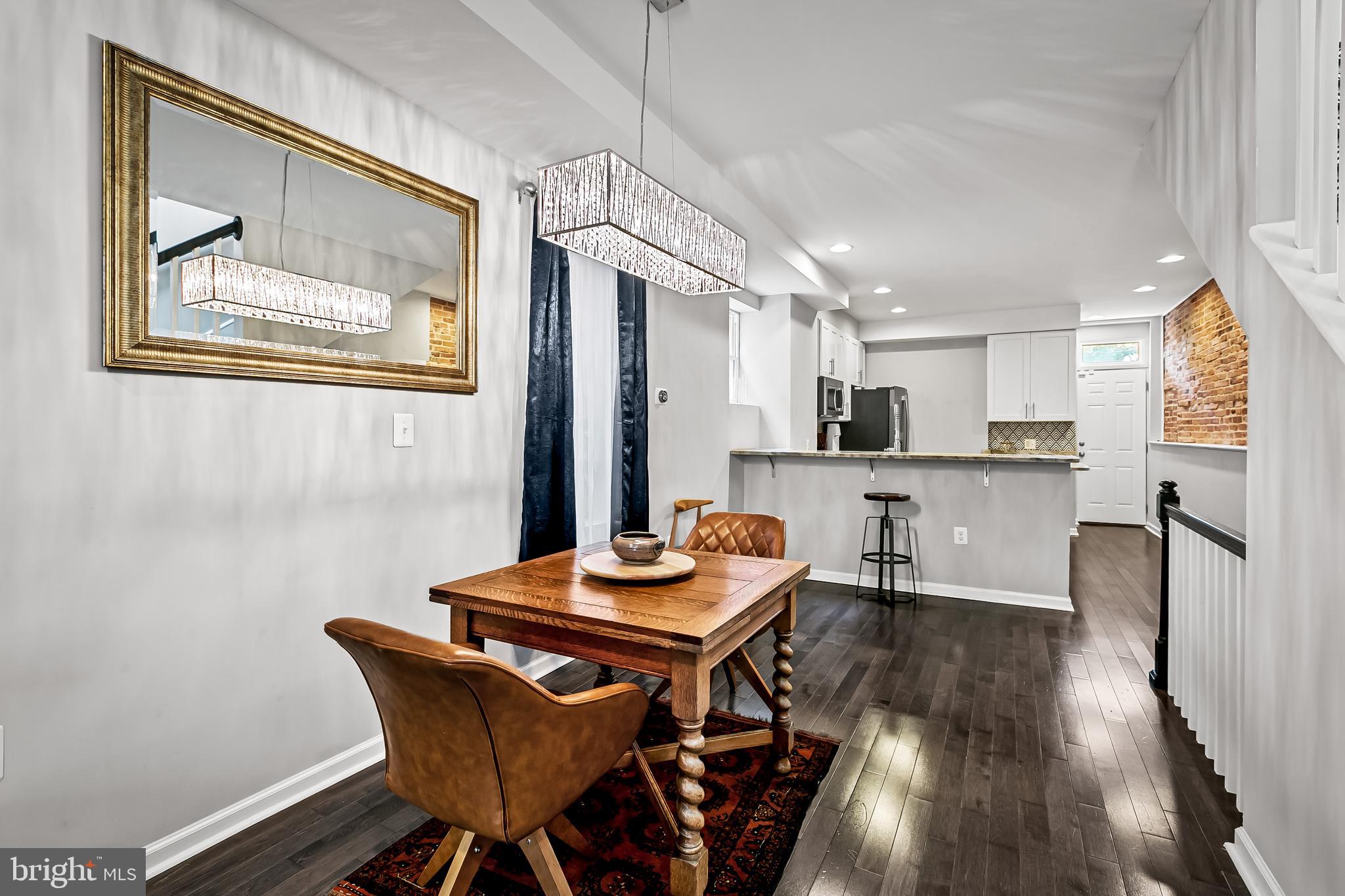 OLD GOUCHER - Residential