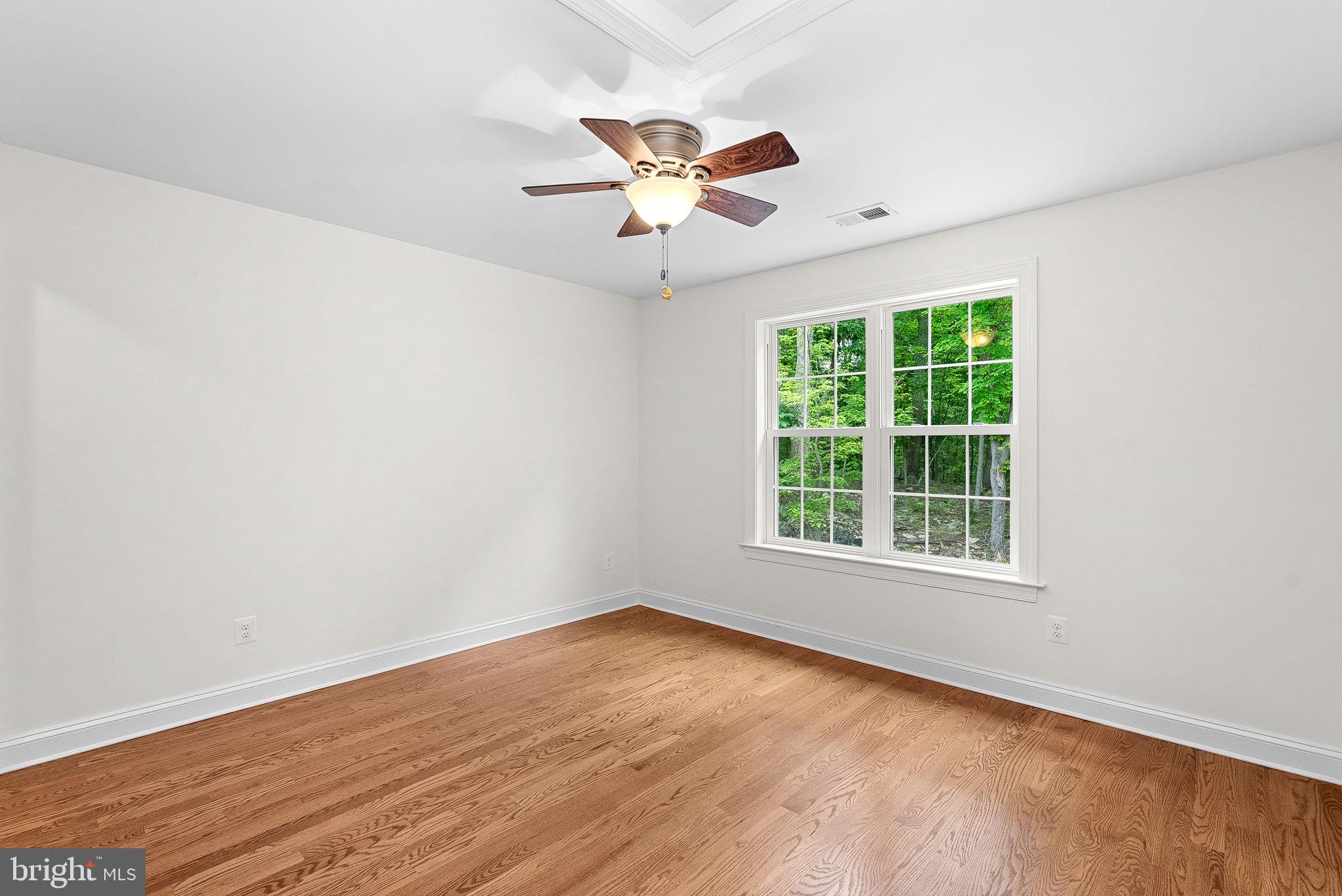 BULL RUN MOUNTAIN - Residential