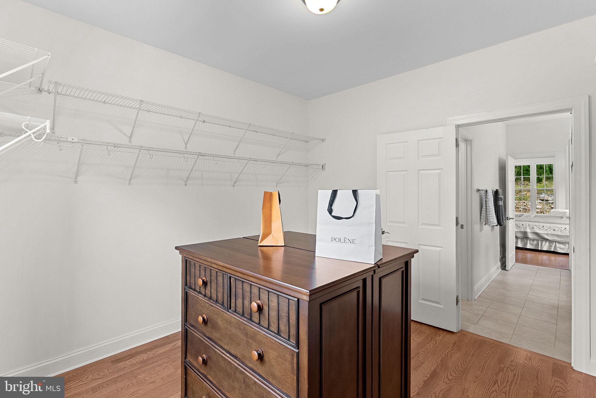 BULL RUN MOUNTAIN - Residential