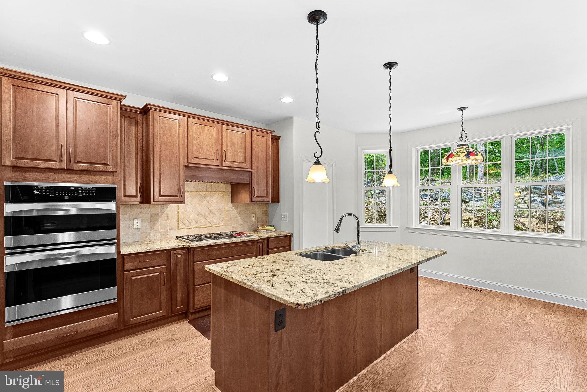 BULL RUN MOUNTAIN - Residential