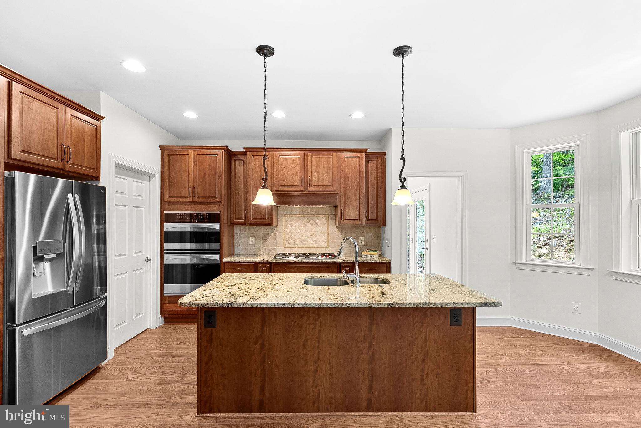 BULL RUN MOUNTAIN - Residential