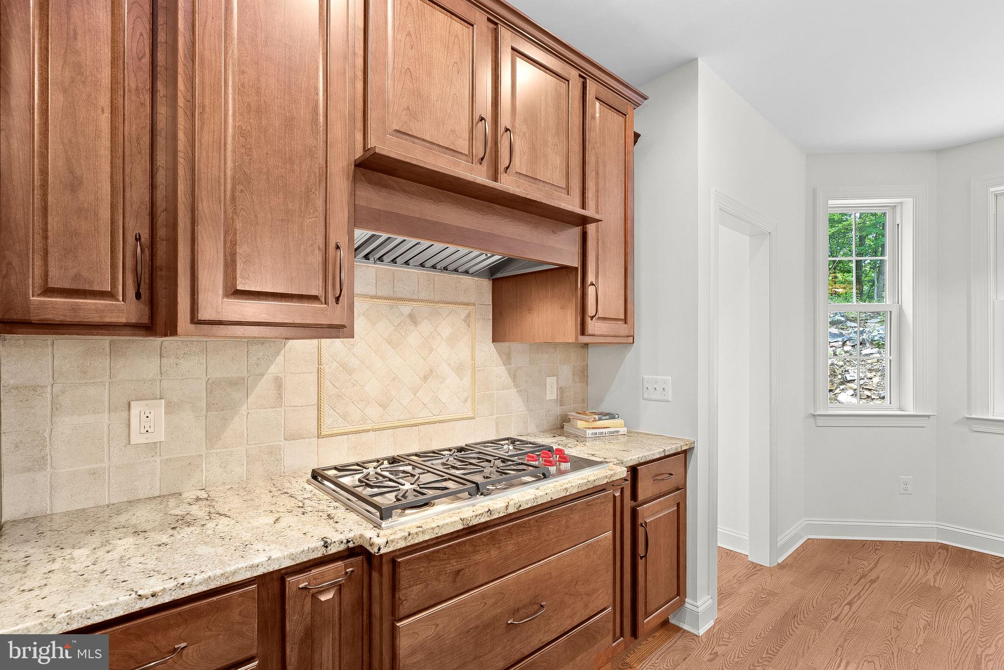 BULL RUN MOUNTAIN - Residential