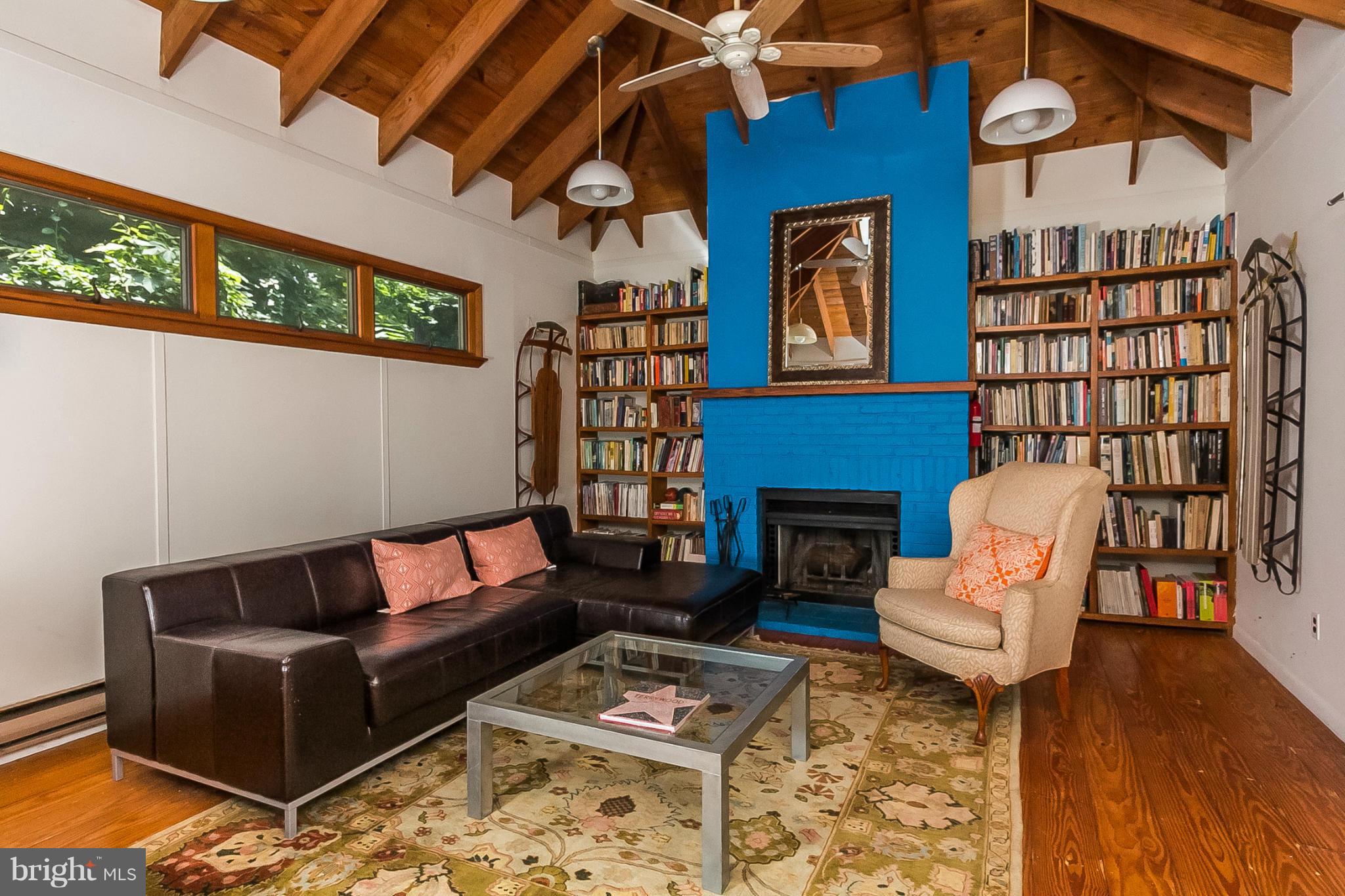 MOUNT WASHINGTON - Residential