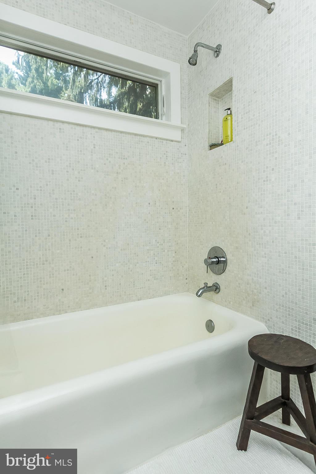 MOUNT WASHINGTON - Residential