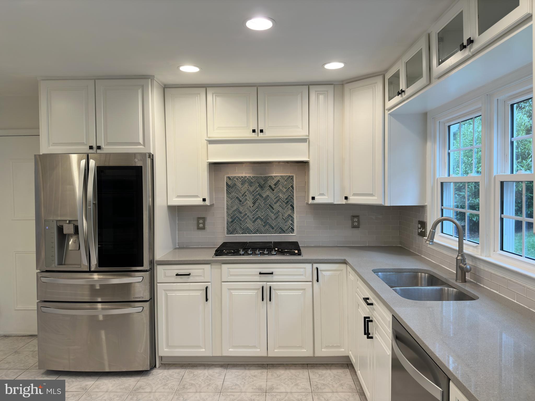 BURKE CENTRE - Residential Lease