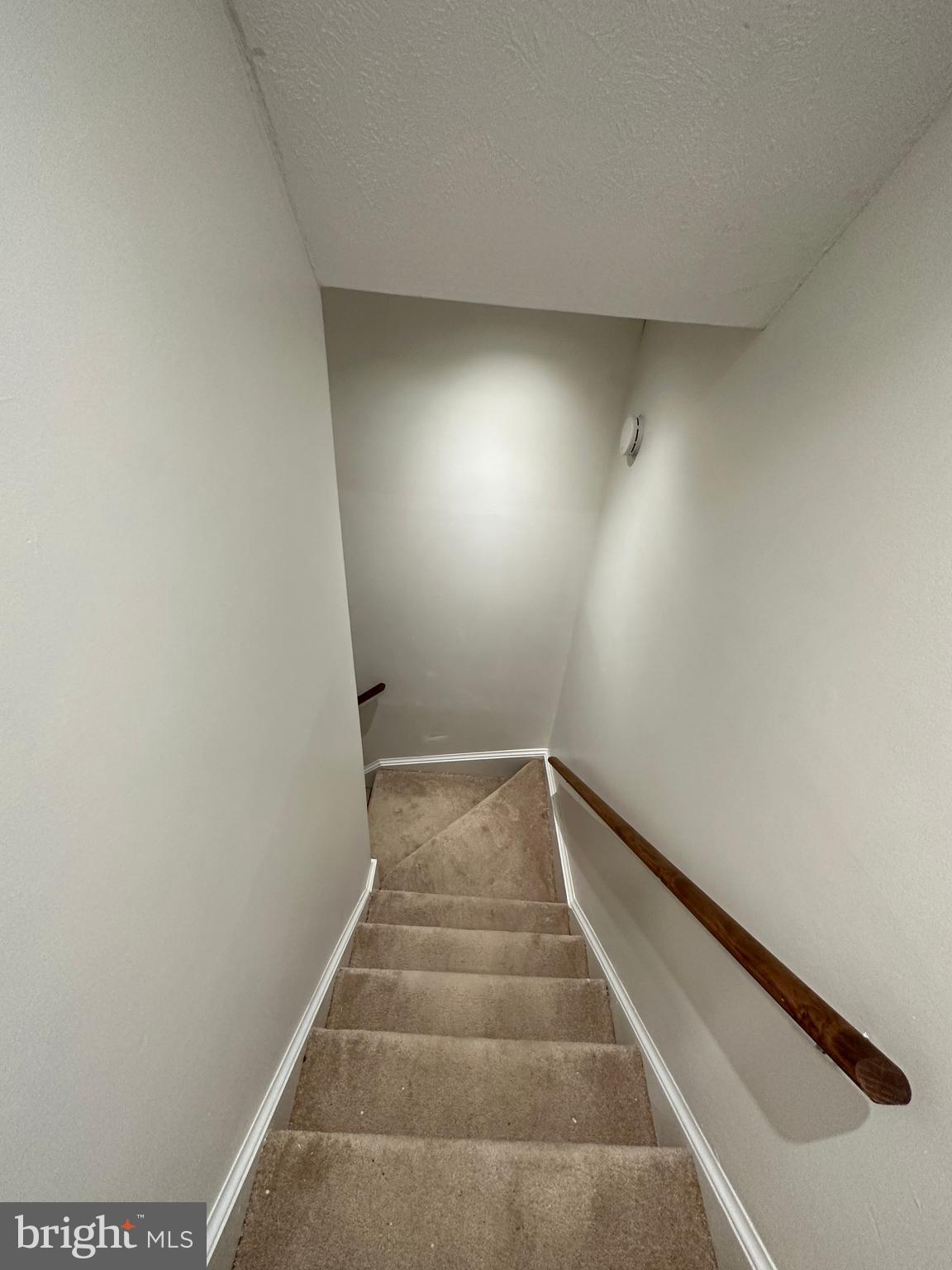 BURKE CENTRE - Residential Lease