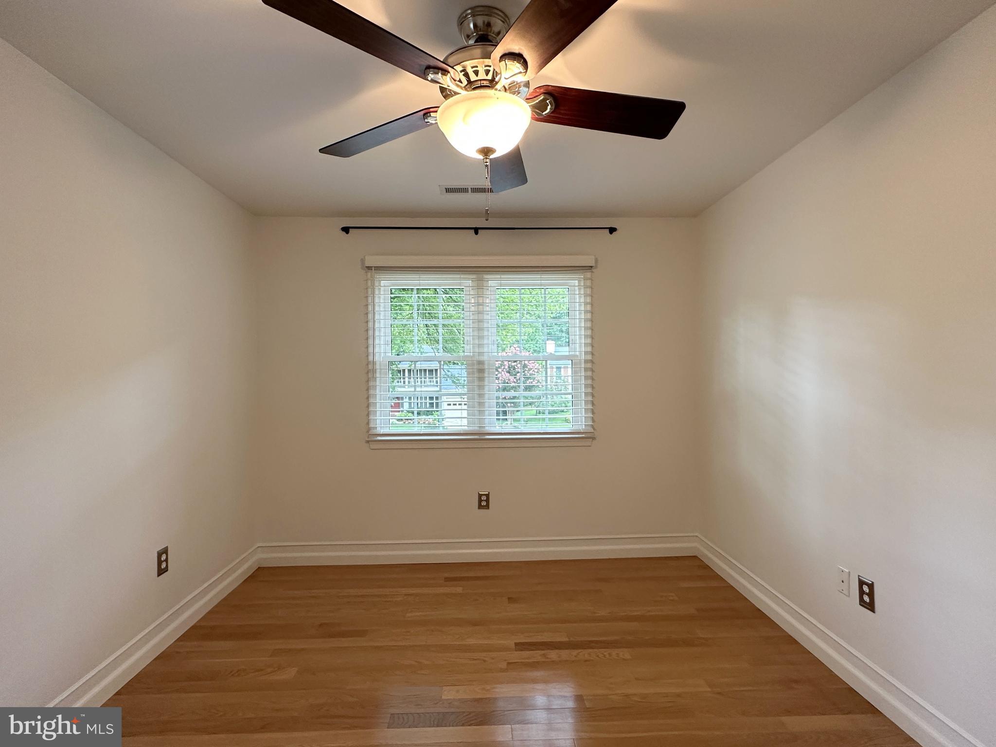 BURKE CENTRE - Residential Lease