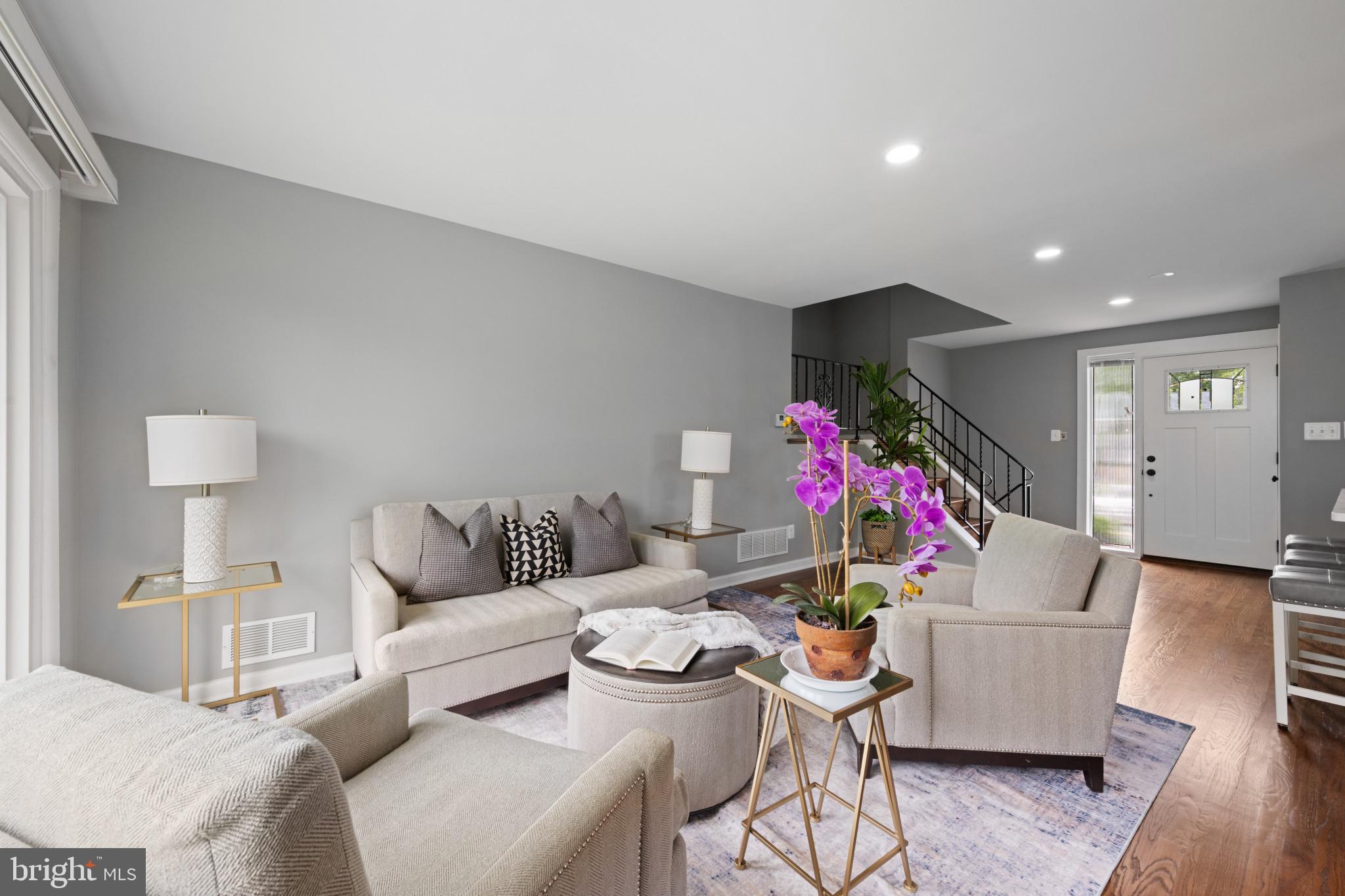 SHIRLEY HILLS - Residential Lease