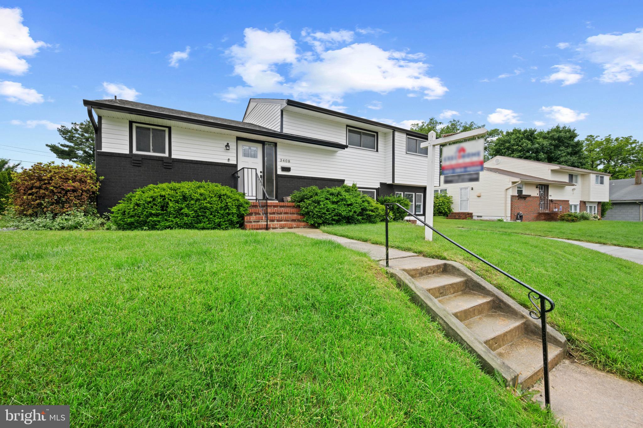 SHIRLEY HILLS - Residential Lease