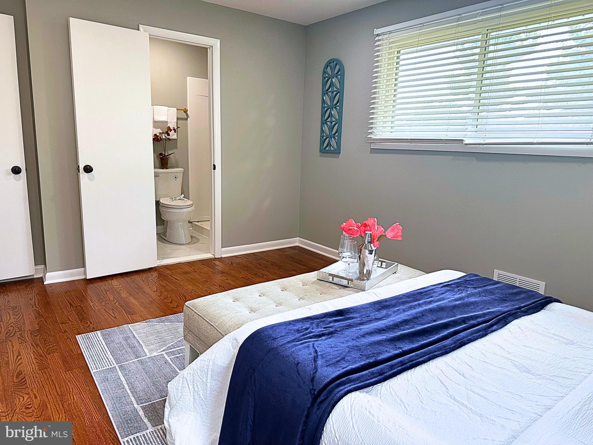 SHIRLEY HILLS - Residential Lease