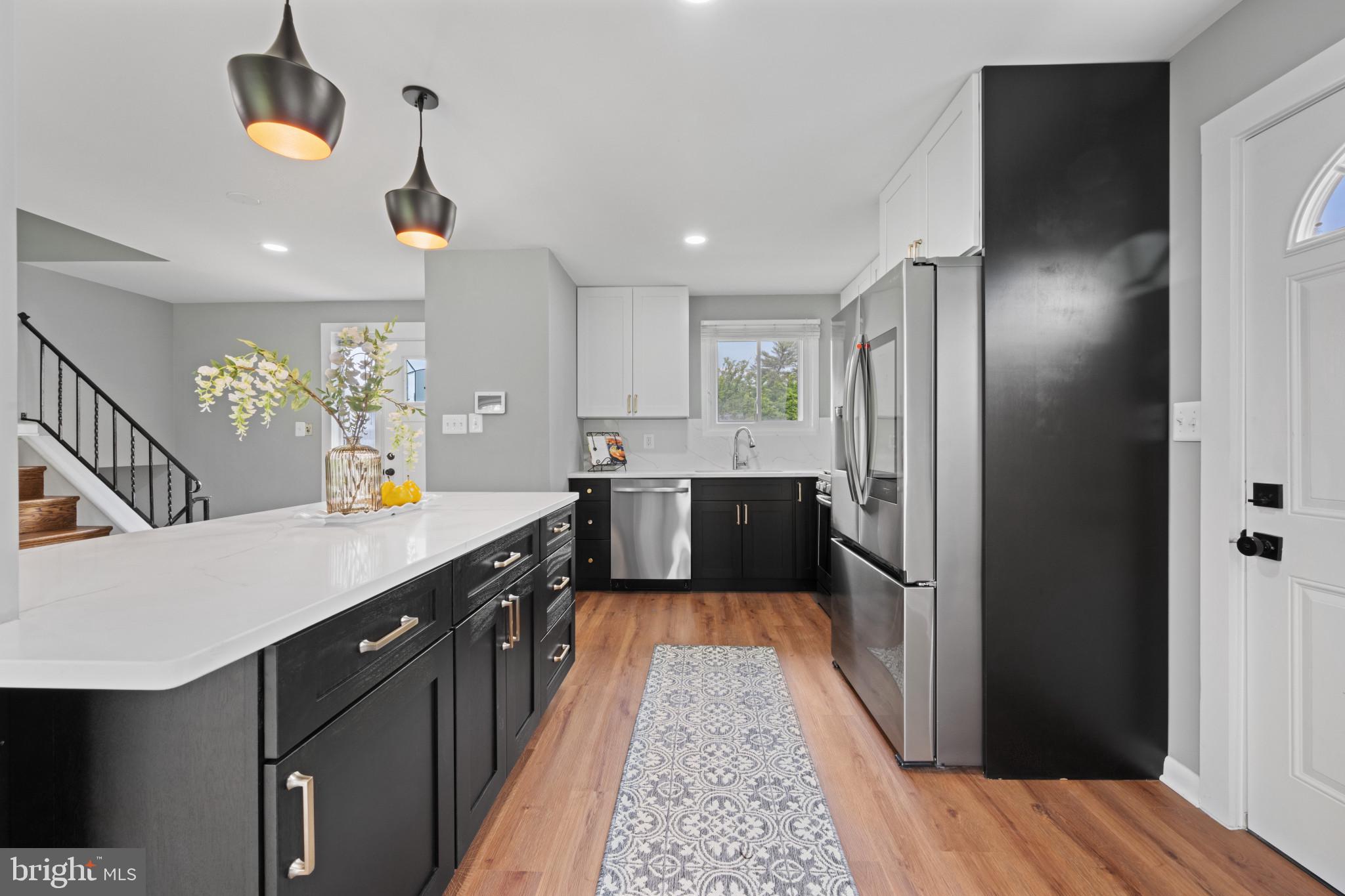 SHIRLEY HILLS - Residential Lease