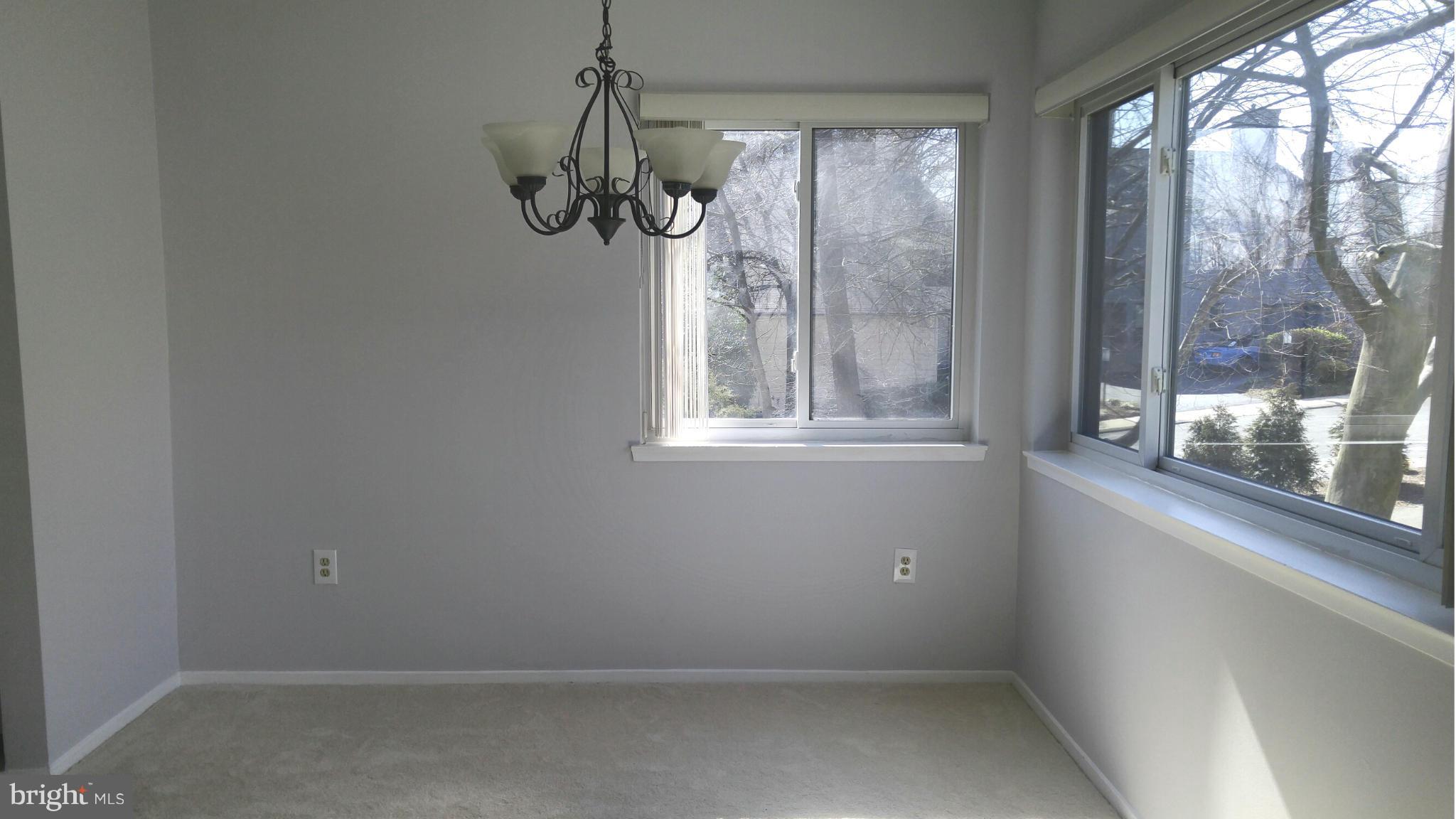 VILLARIDGE - Residential