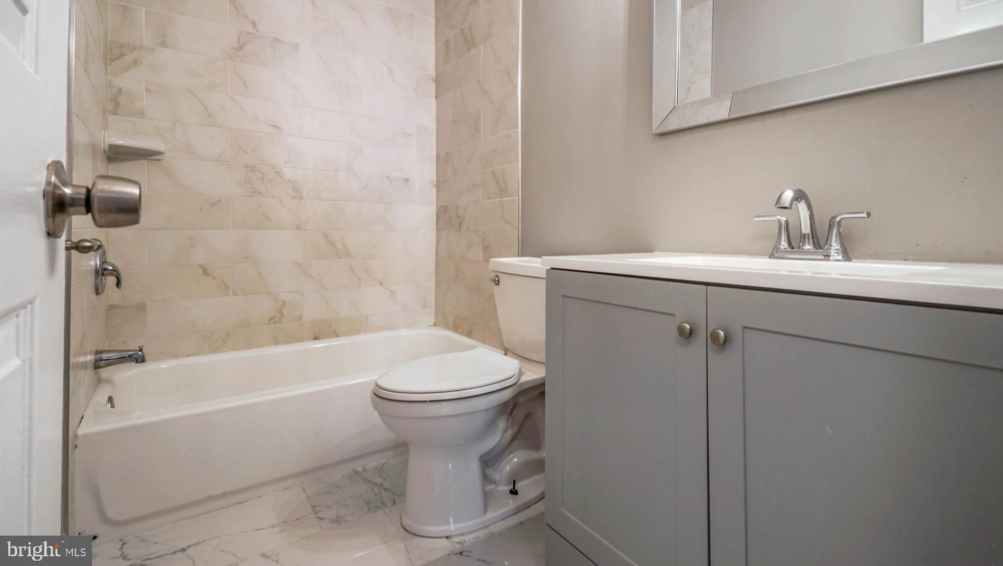 MILLS FARM - Residential