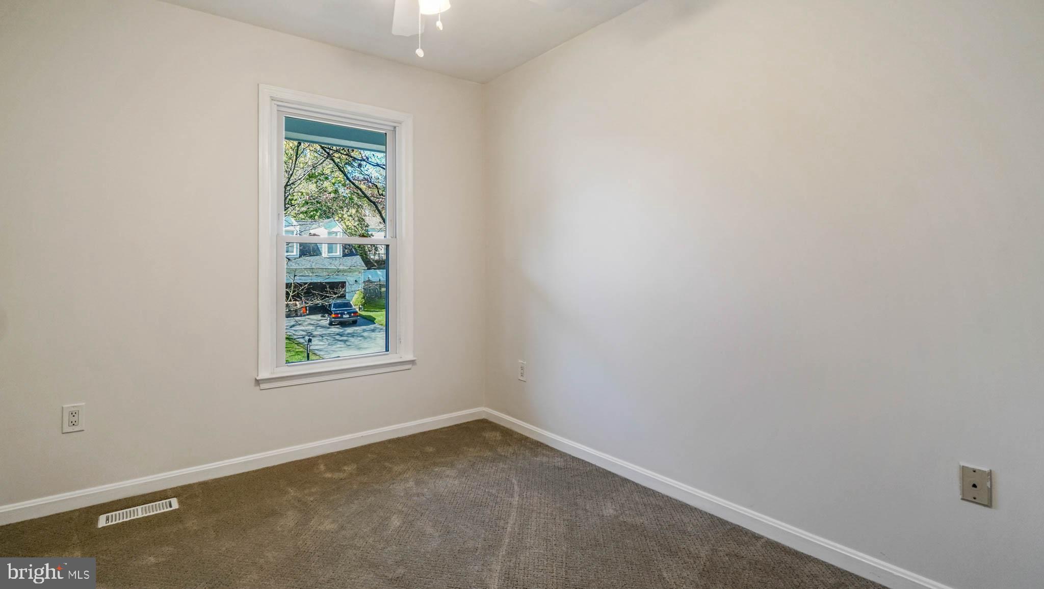 MILLS FARM - Residential