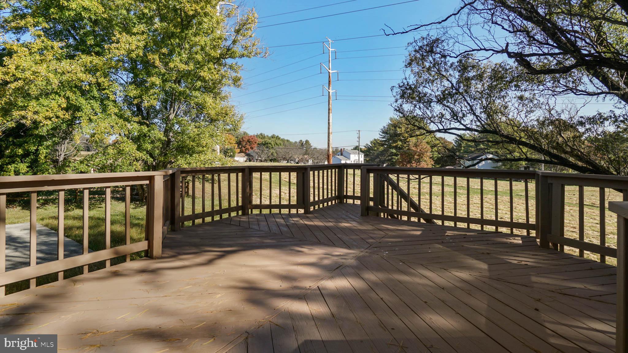 MILLS FARM - Residential