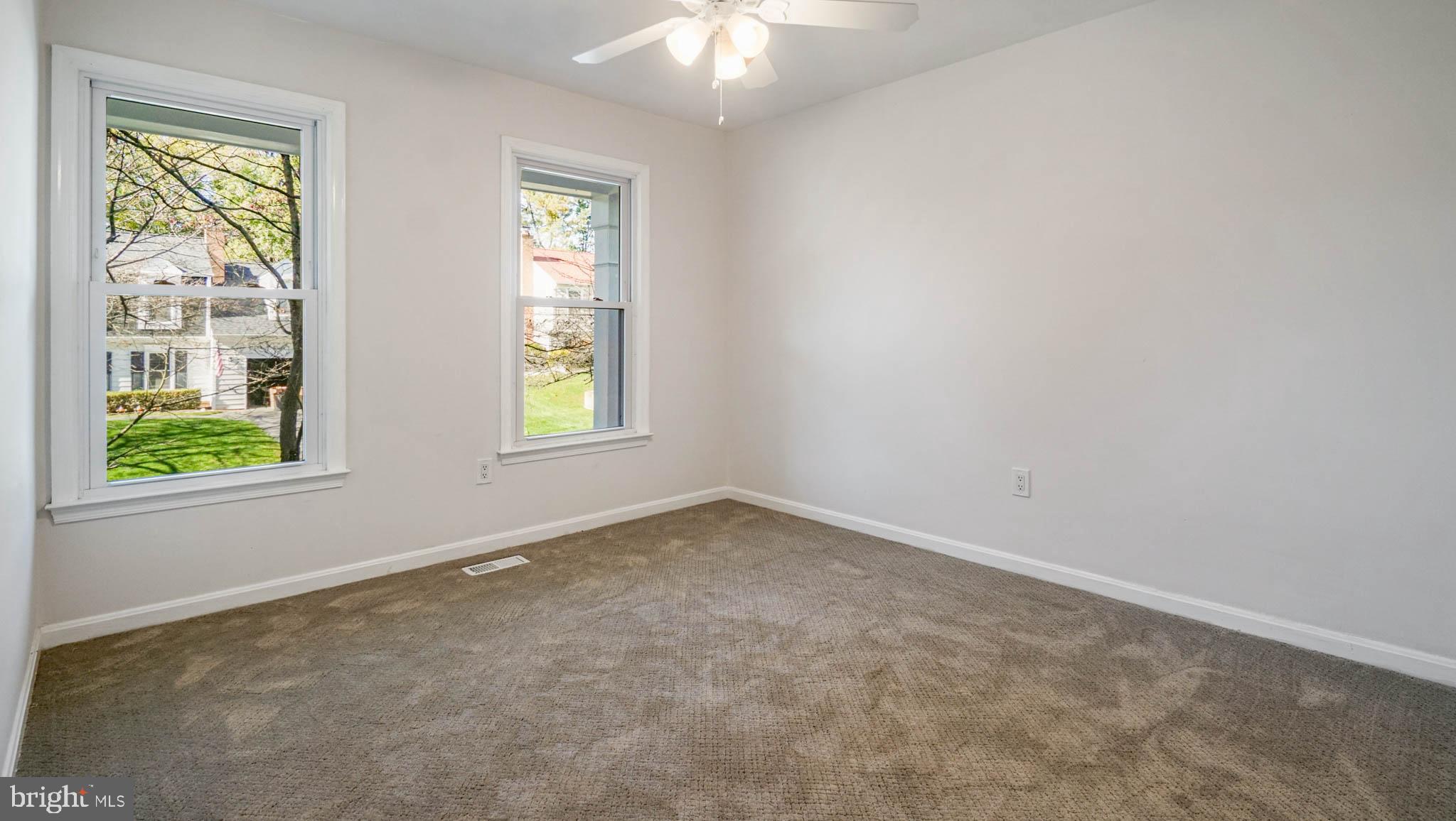 MILLS FARM - Residential