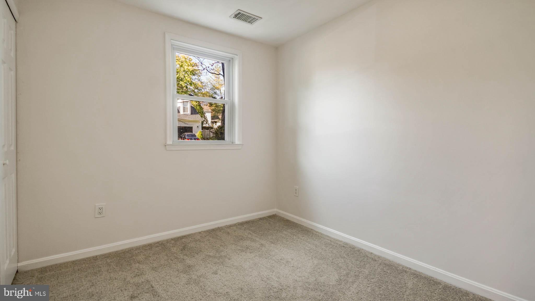 MILLS FARM - Residential