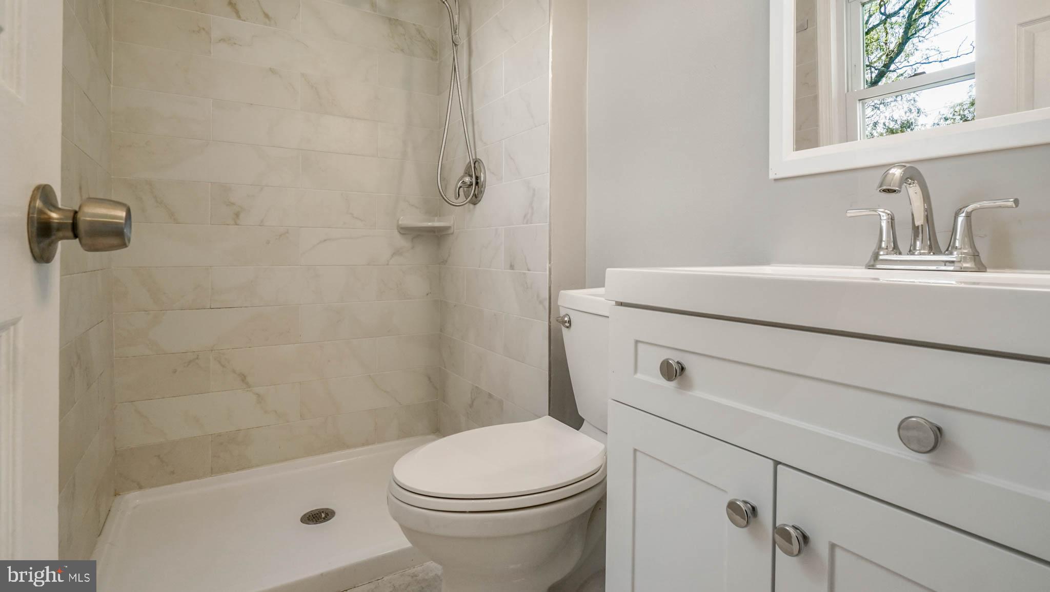 MILLS FARM - Residential