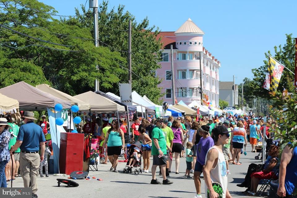 ARBOR GREENE - Residential