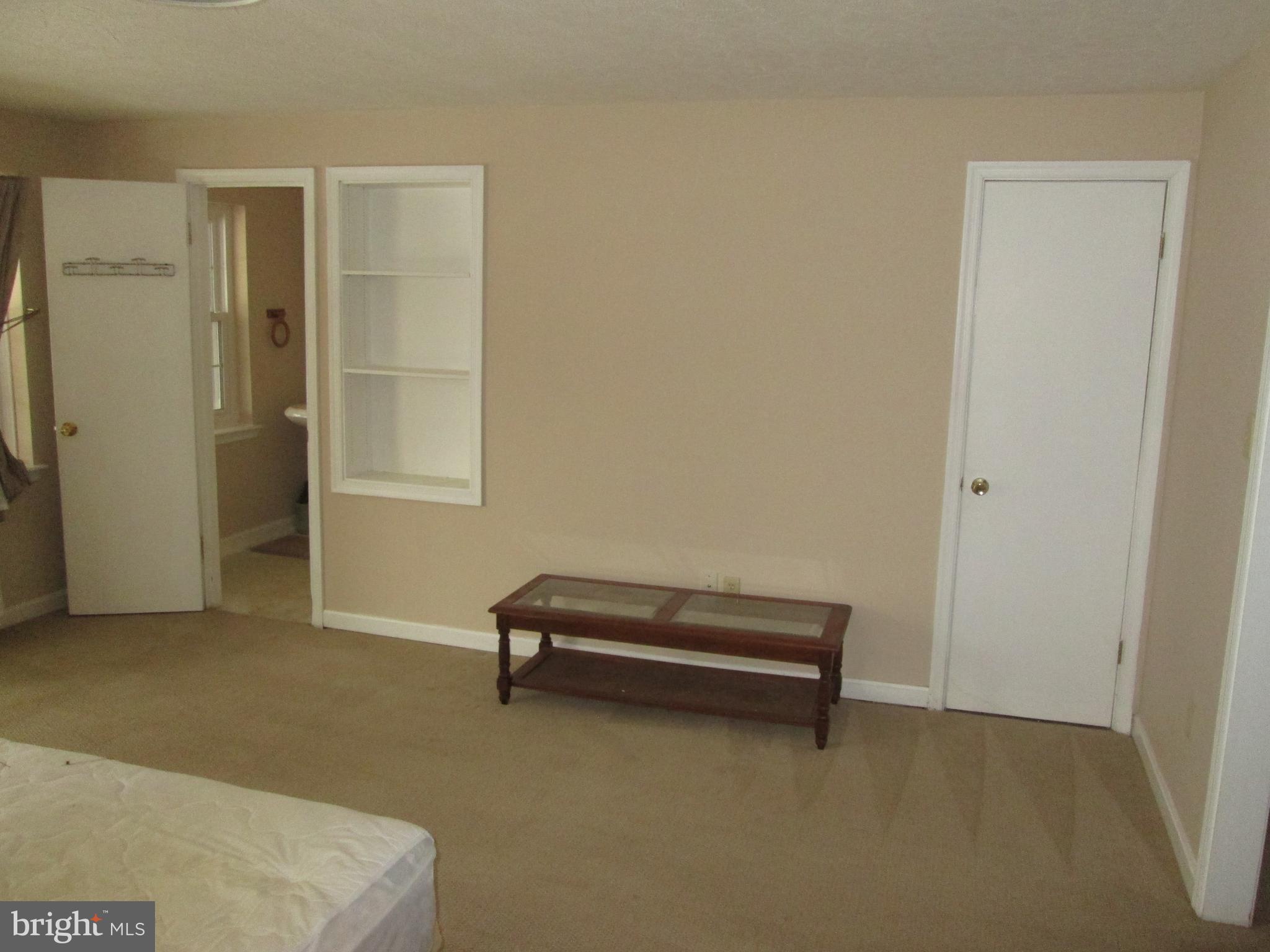 ARBOR GREENE - Residential