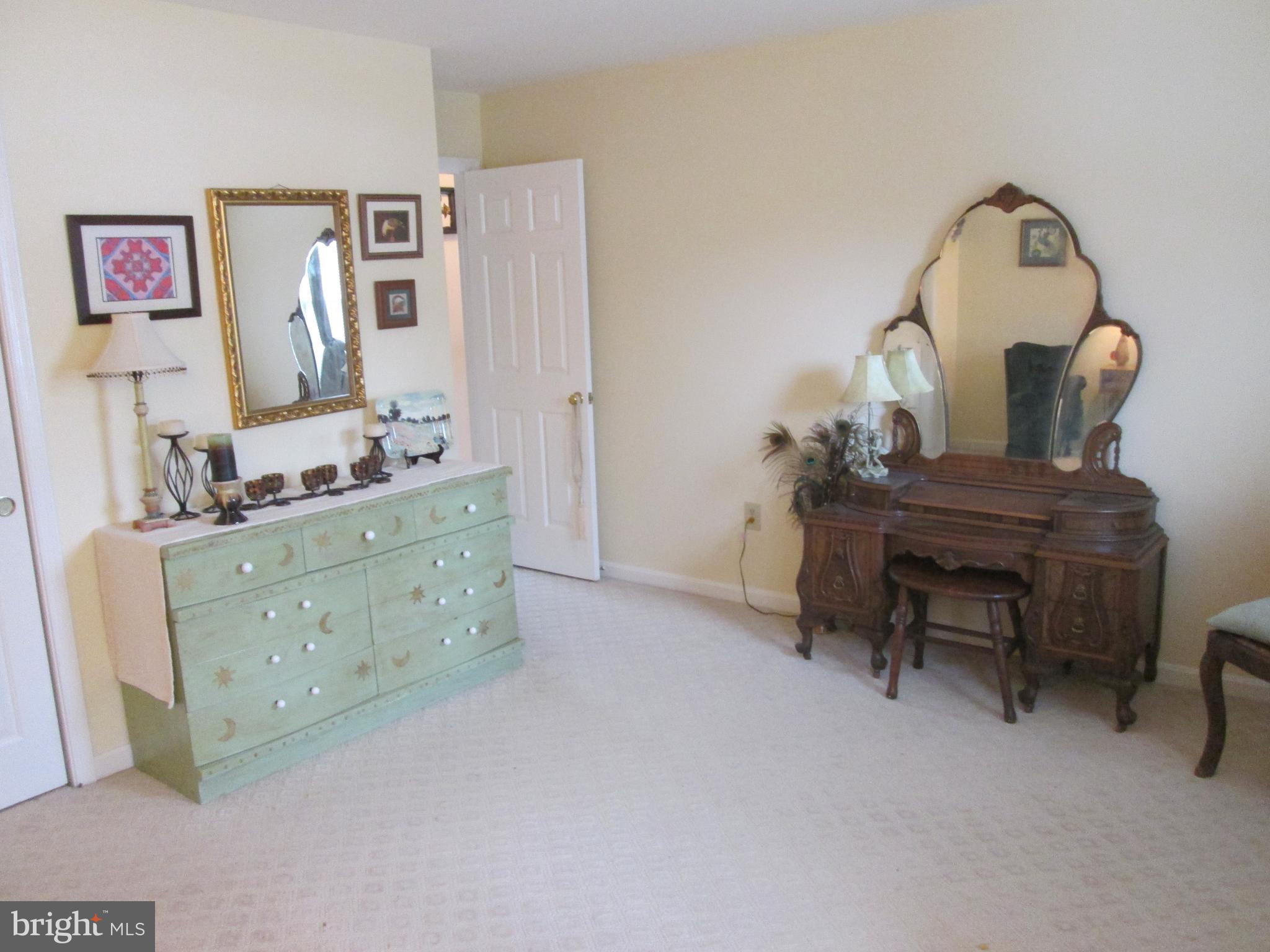 ARBOR GREENE - Residential