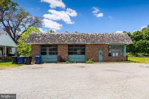 Photo of 102 Bridgeton Pike, MULLICA HILL, NJ 08062 (MLS # NJGL2078792)