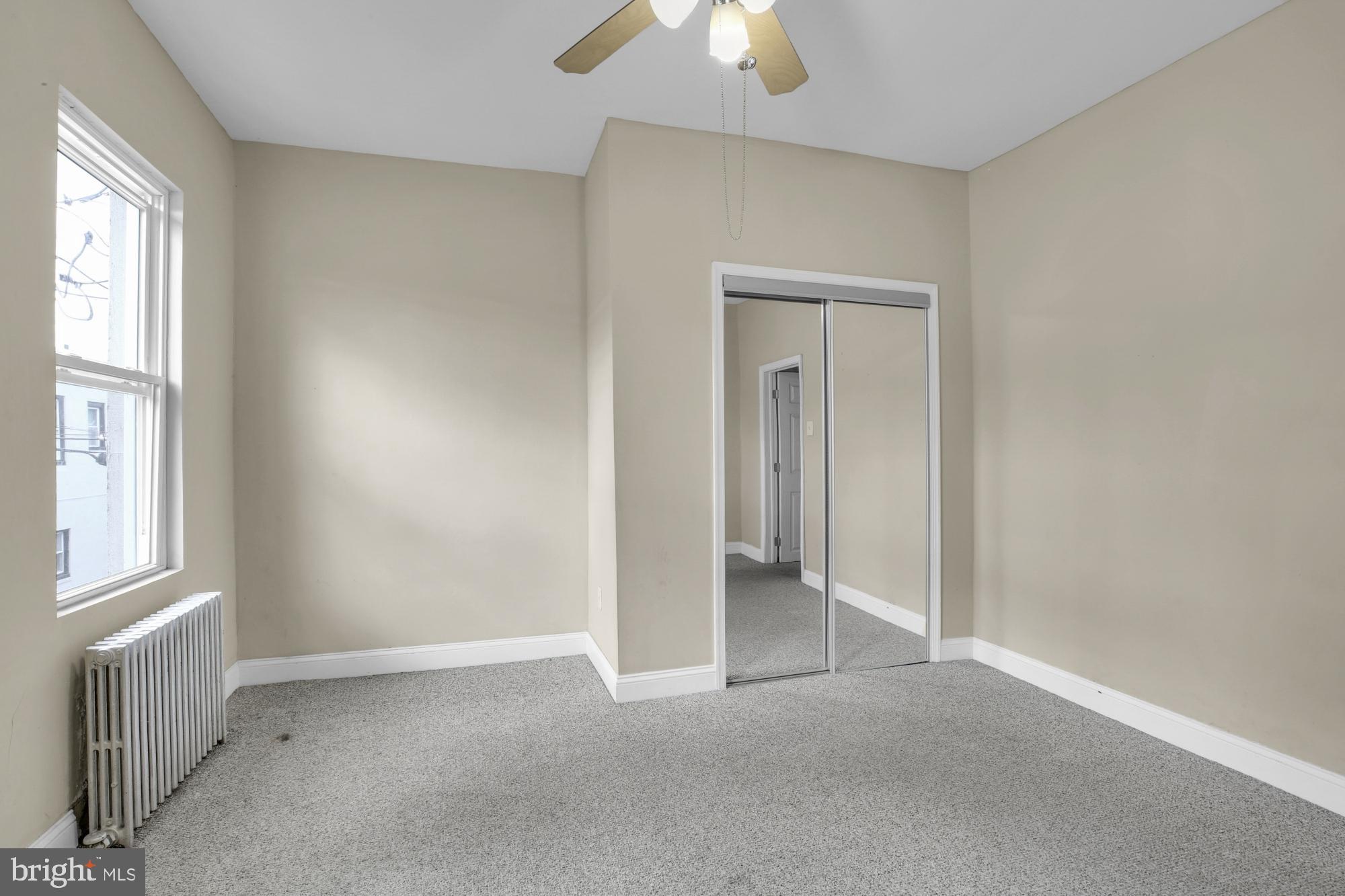 DICKENS SQ - Residential Lease