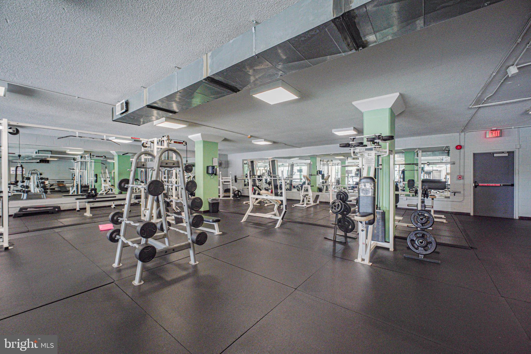 THE CARLTON - Residential