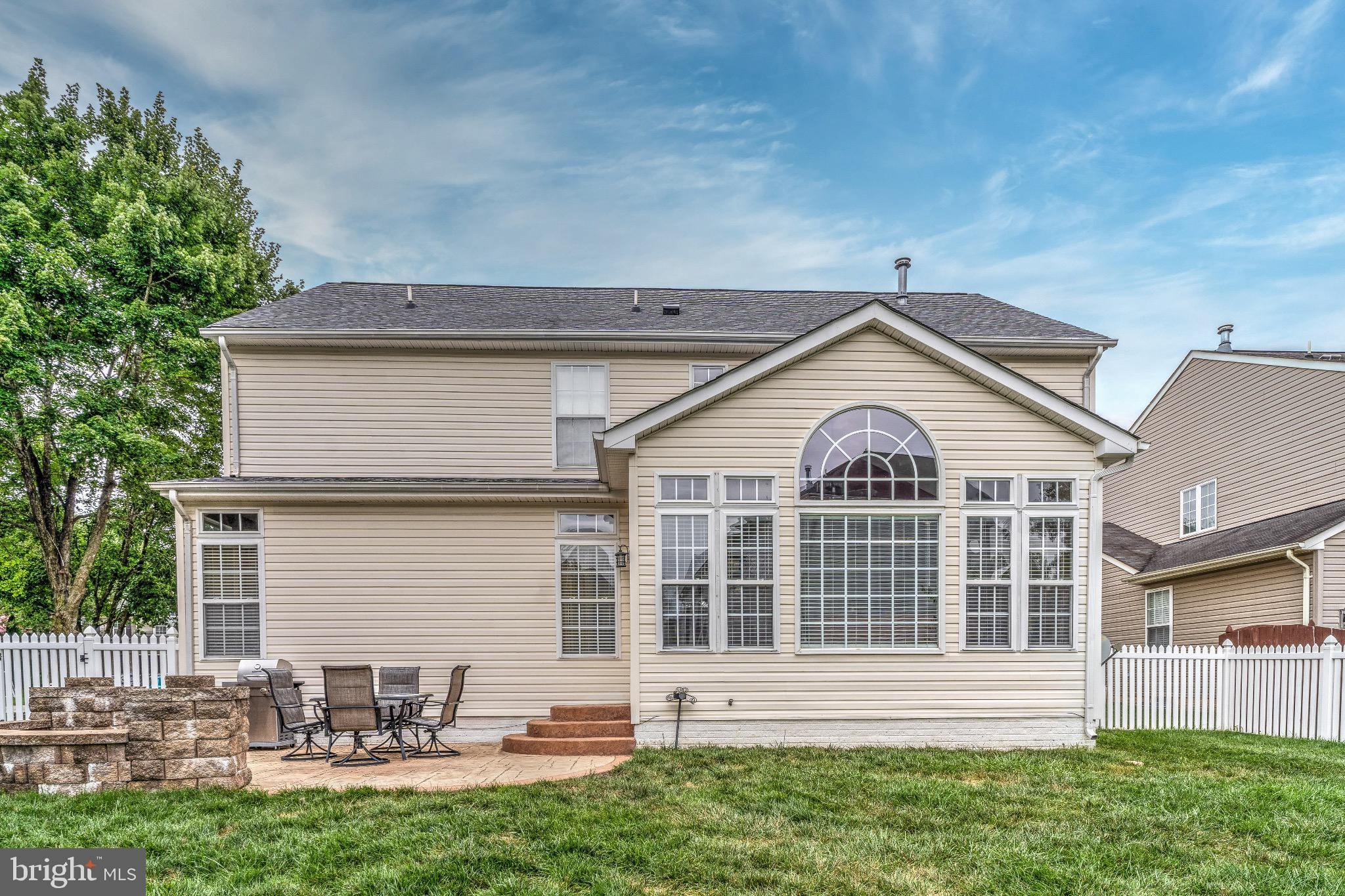 SALEM FIELDS - Residential