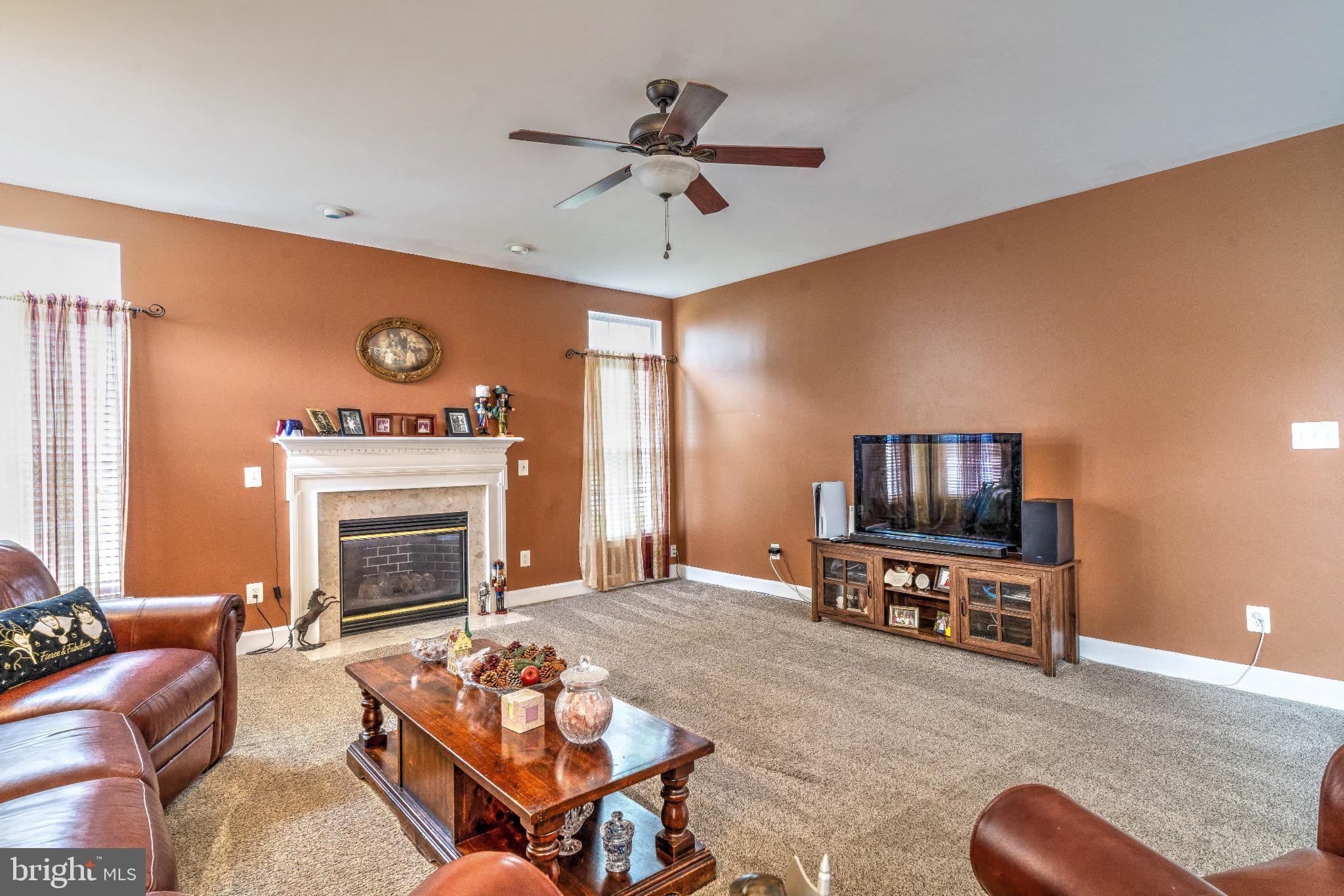 7002 ZENITH COURT