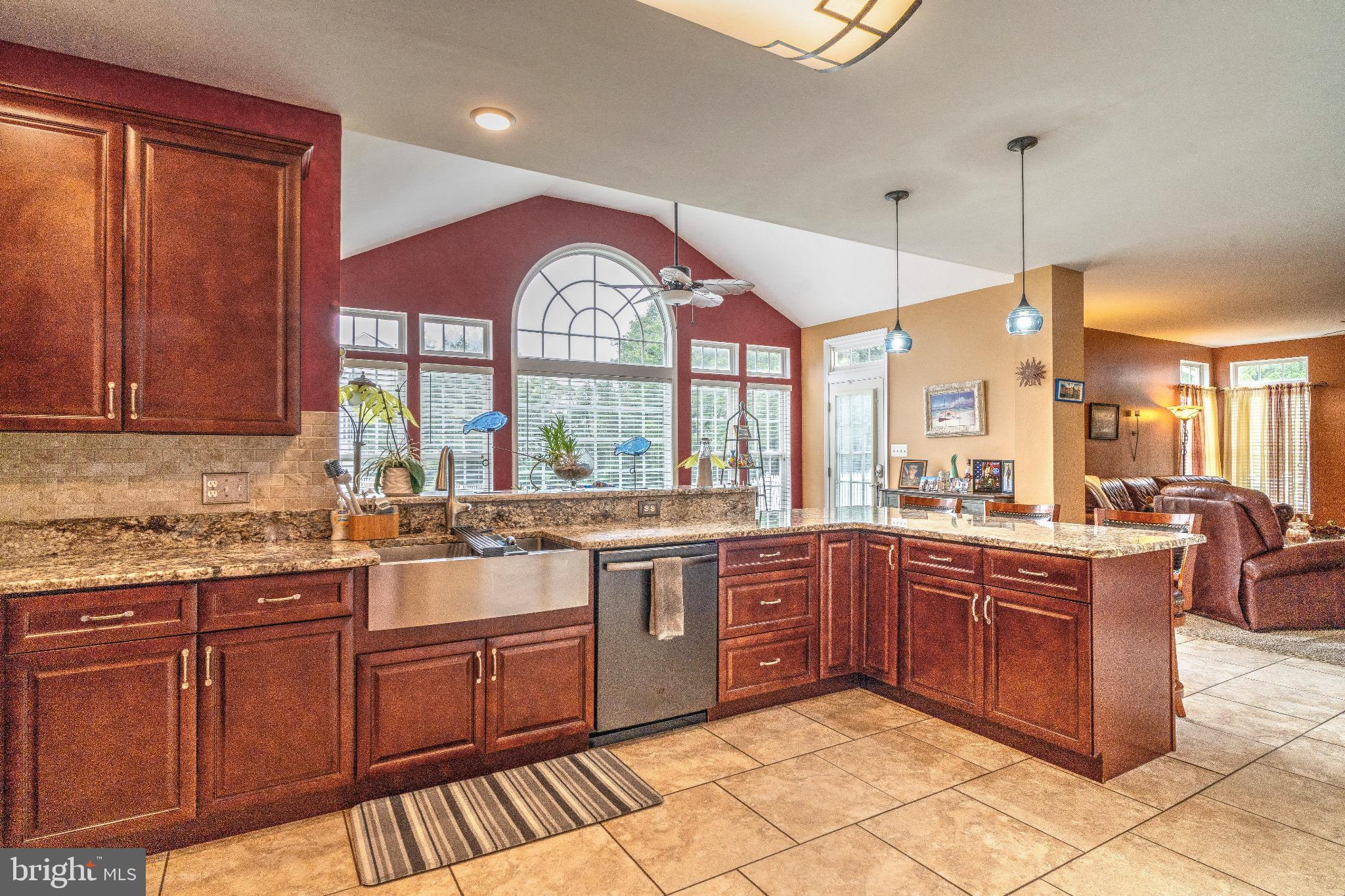 SALEM FIELDS - Residential