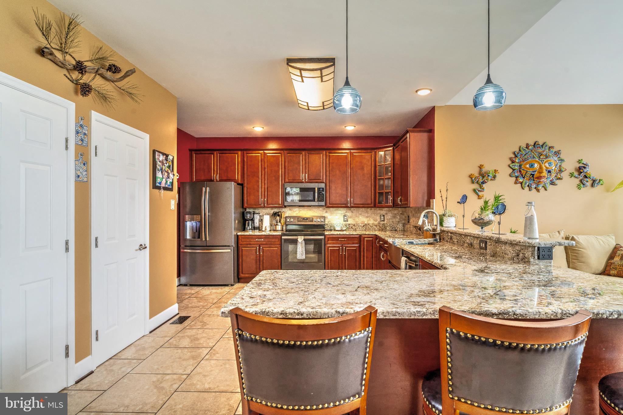 SALEM FIELDS - Residential