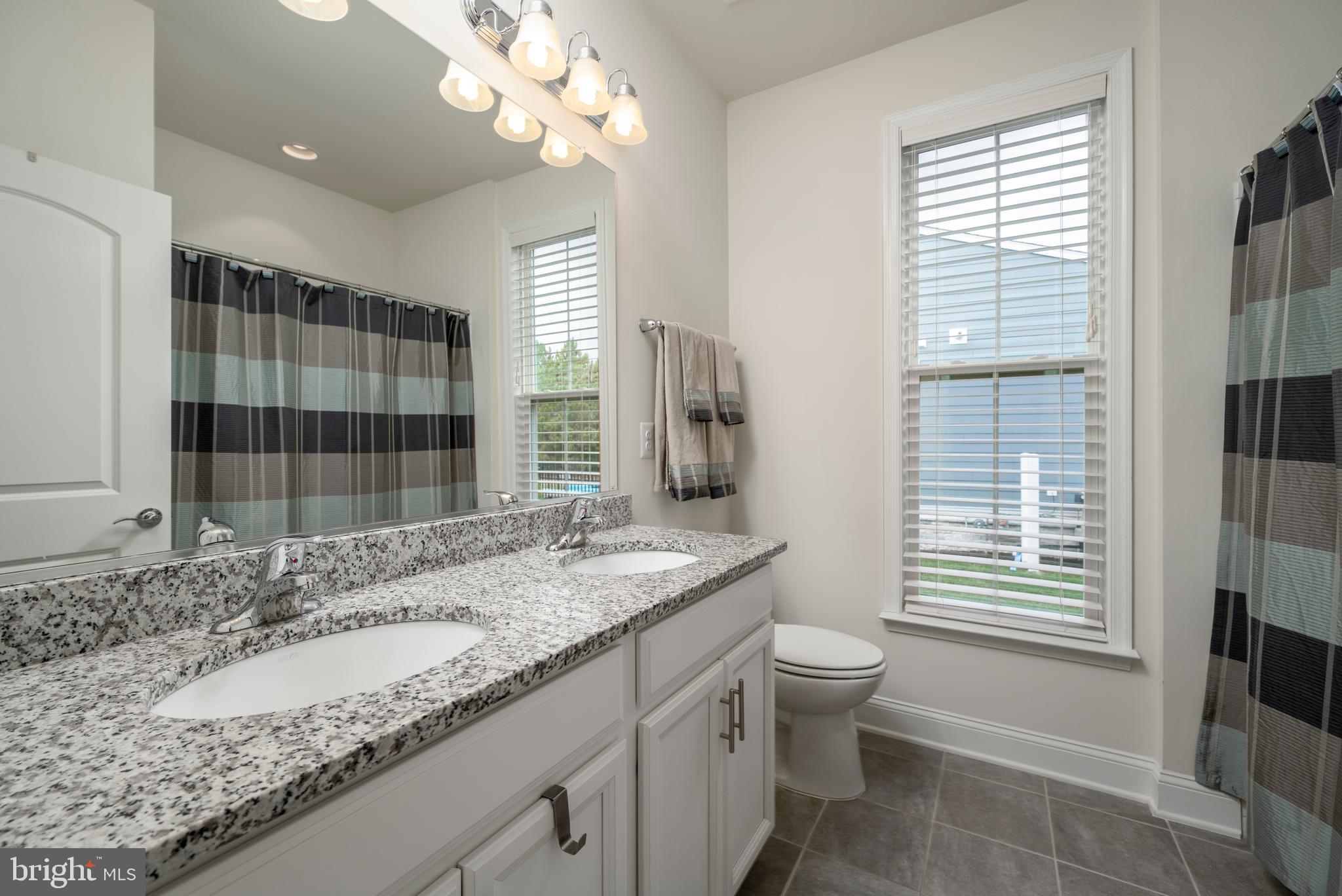 GLEN RIDDLE - Residential