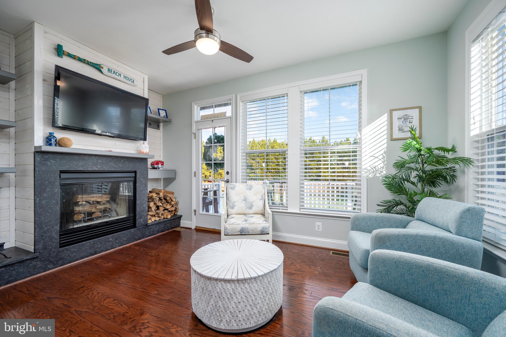 GLEN RIDDLE - Residential