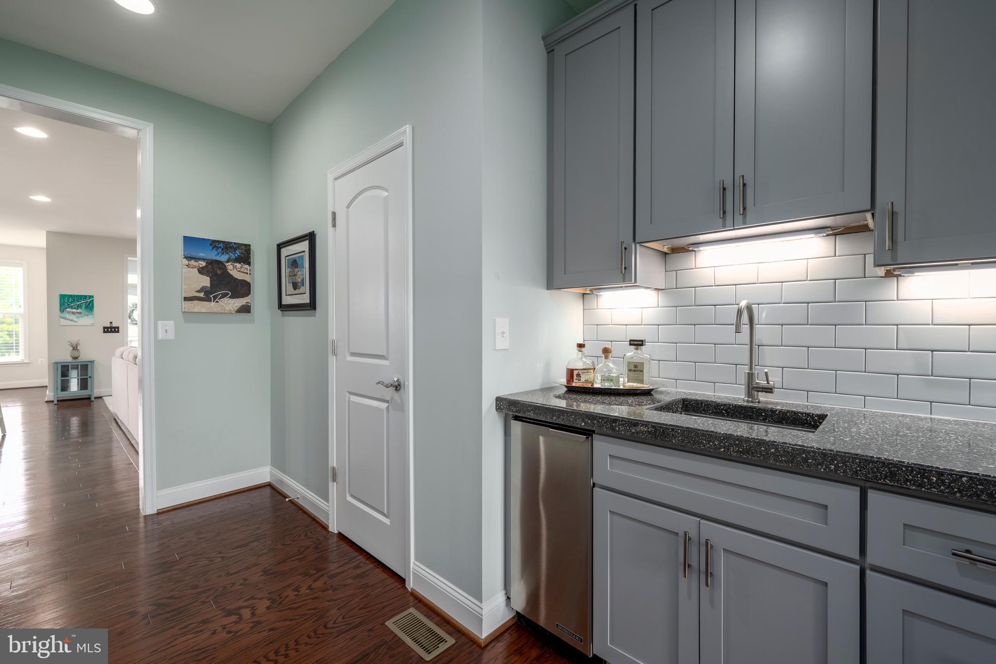 GLEN RIDDLE - Residential