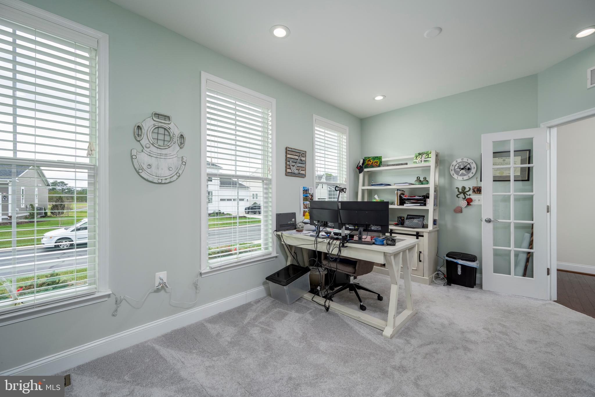 GLEN RIDDLE - Residential