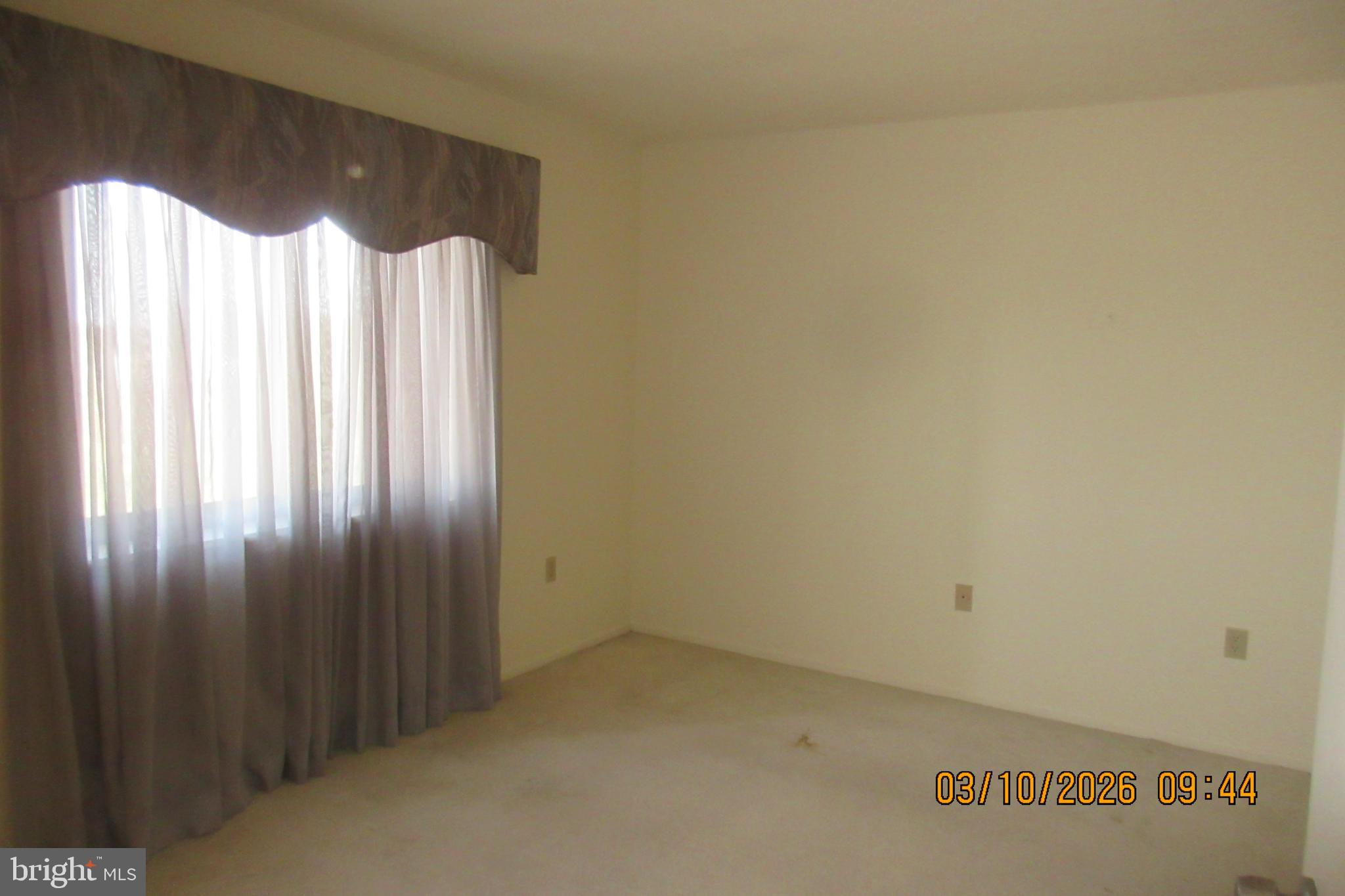GREENS AT LEISURE WORLD - Residential