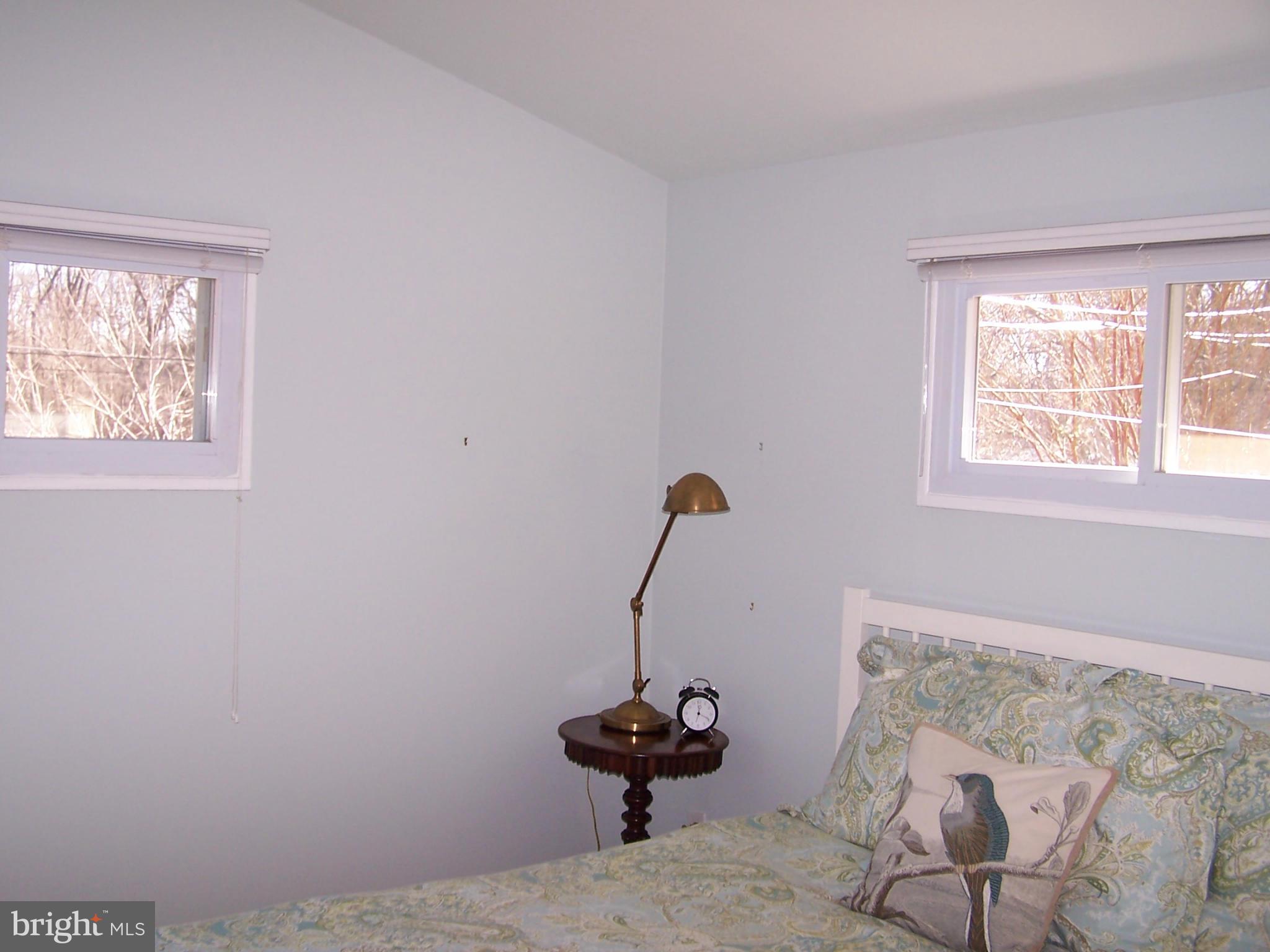 RAYMONDALE - Residential