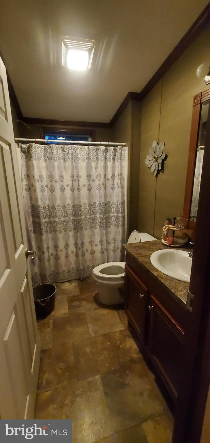 MAYBELLE MANOR - Residential