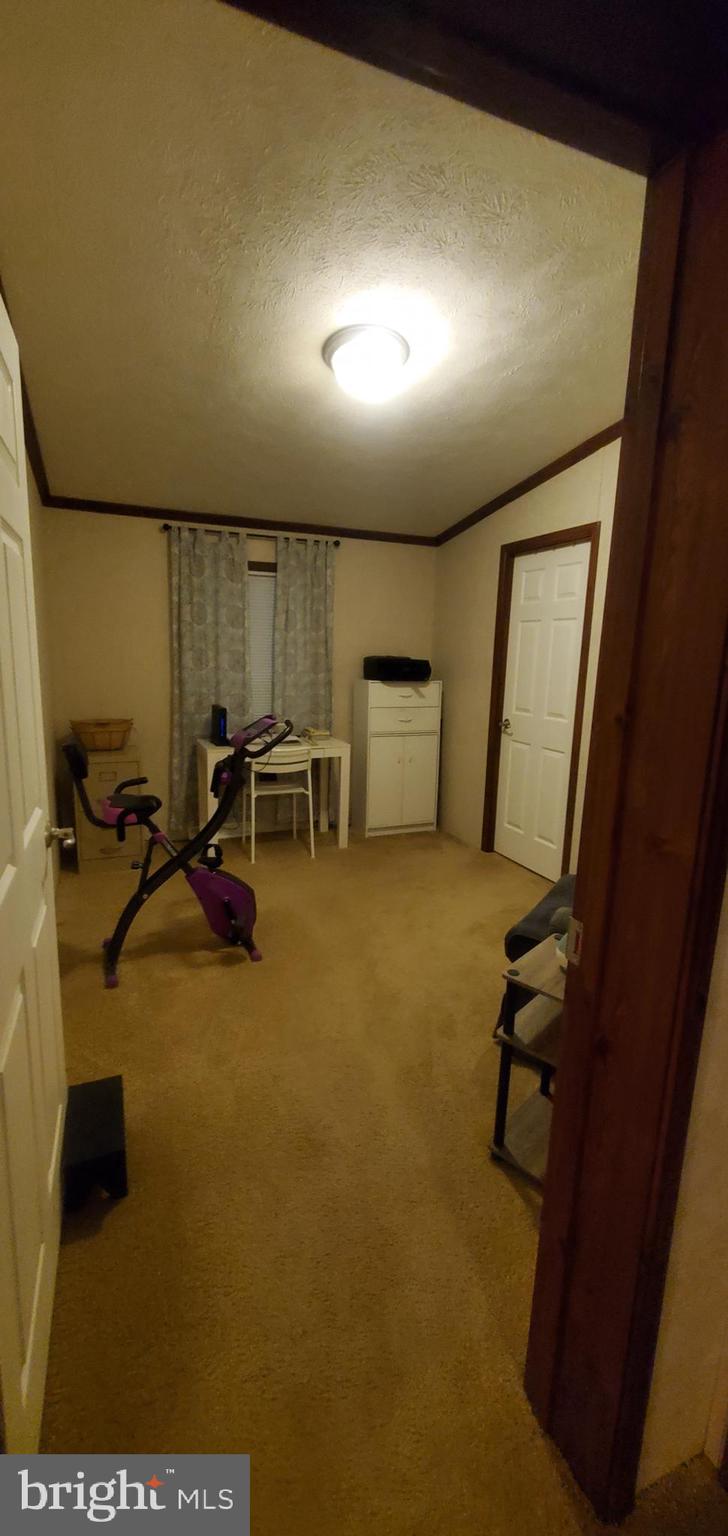 MAYBELLE MANOR - Residential