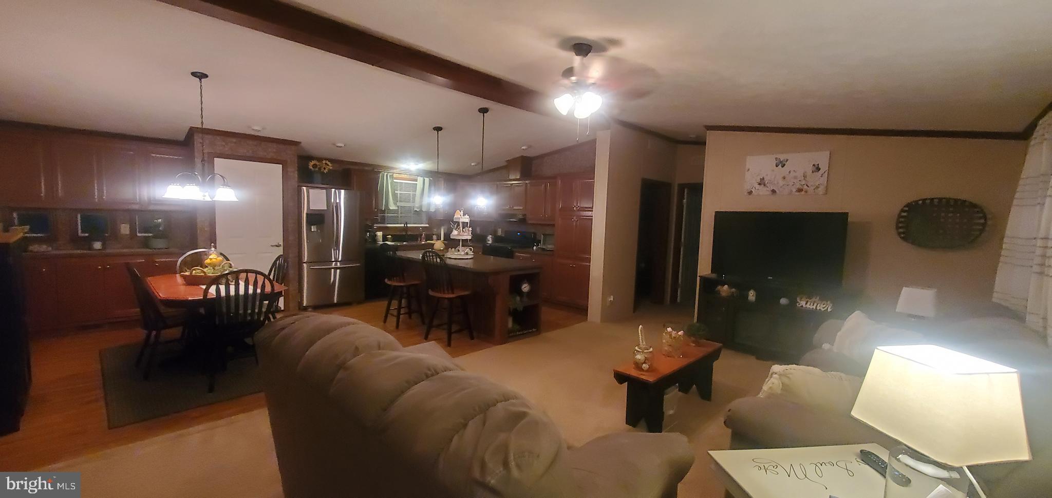 MAYBELLE MANOR - Residential