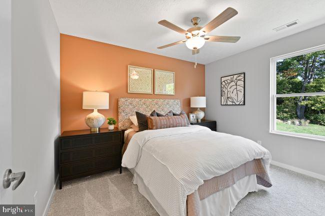 HUNTWELL WEST - Residential