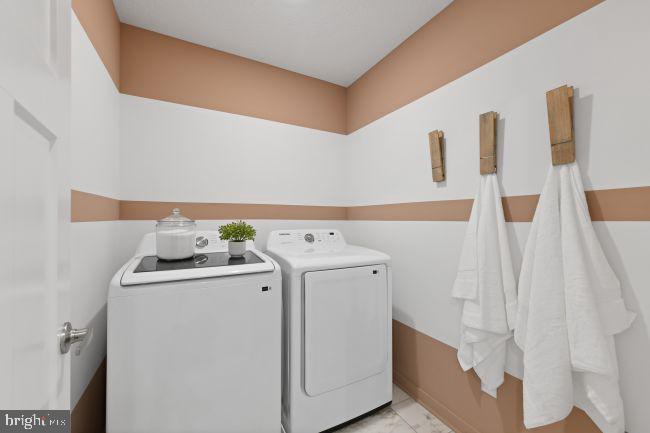 HUNTWELL WEST - Residential