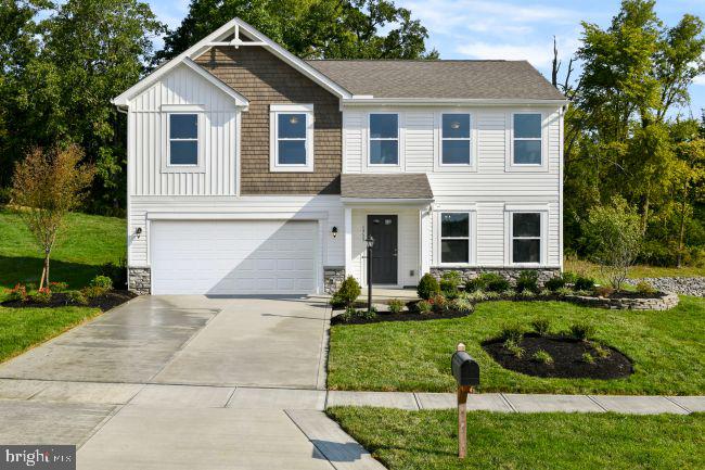 HUNTWELL WEST - Residential